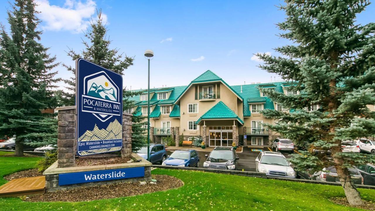 Pocaterra Inn & Waterslide Canmore Bagian luar foto